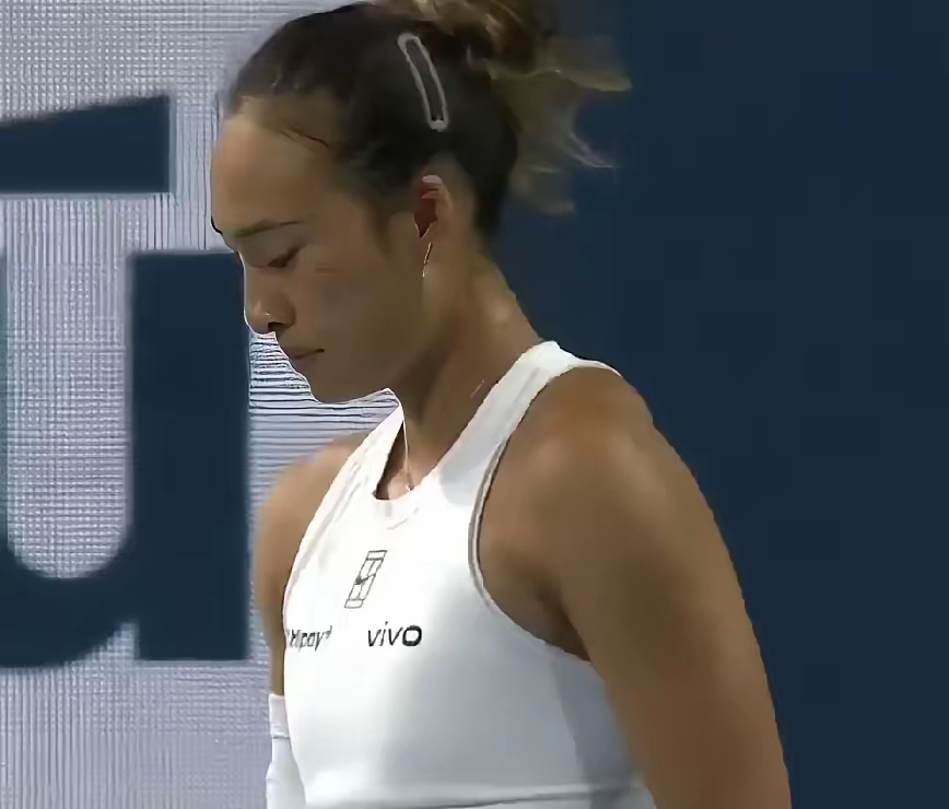 九游体育下载 大坂直美遭遇三持续失利，中国队教练压力巨大！全场沸腾不已